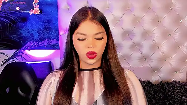 Snapshot of Valeria_Swett_ chatting on 6, 6, 2026 Valeria Swett online show from 6, 6, 2026