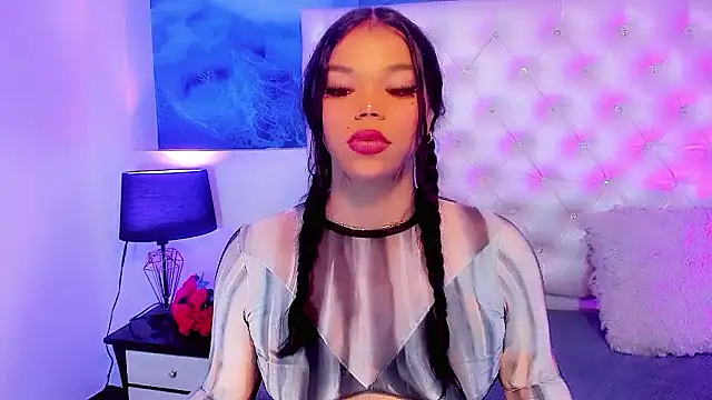 Valeria Swett  online show from 27, 2, 2026