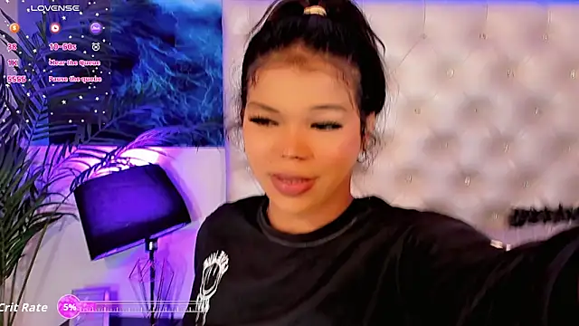 Valeria Swett  online show from 12, 4, 2026