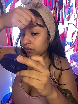  Chloe Smith online show from 21, 5, 2026
