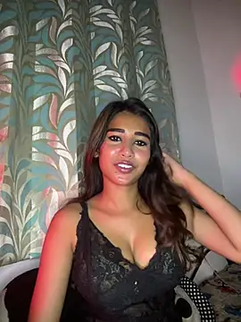 STRIP GLOW online show from 22, 3, 2026