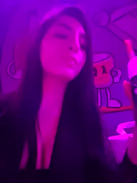 Alicia vellami online show from 16, 11, 2025