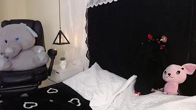 IvyBelle  online show from 12, 3, 2026