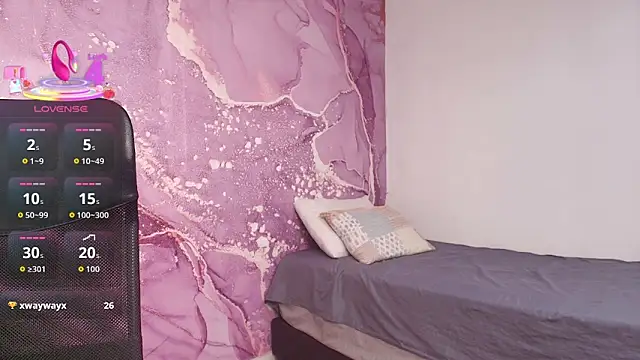 lucyy latin online show from 11, 9, 2025