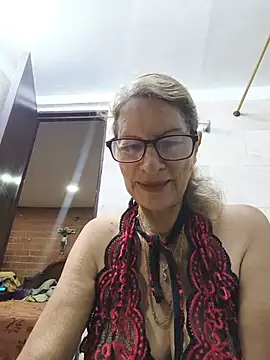 Snapshot of MaryLunne chatting on 9, 7, 2026 MaryLunne online show from 9, 7, 2026