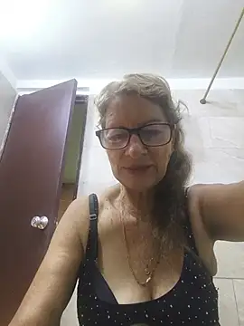 Snapshot of MaryLunne chatting on 6, 6, 2026 MaryLunne online show from 6, 6, 2026