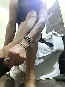 MaryLunne online show from 17, 12, 2025