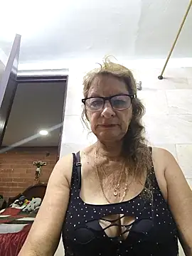 MaryLunne online show from 29, 3, 2026