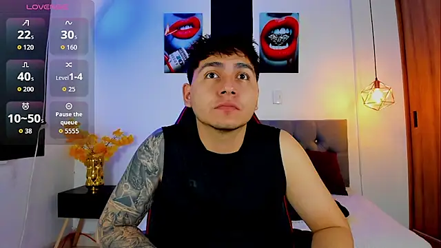 Snapshot of Nicolas_James_Sc chatting on 2, 10, 2025 Nicolas James Sc online show from 2, 10, 2025