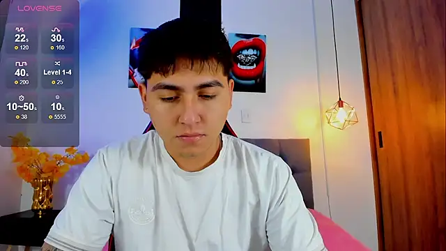 Snapshot of Nicolas_James_Sc chatting on 22, 9, 2025 Nicolas James Sc online show from 22, 9, 2025