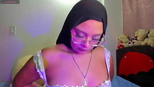 Burcu yaran online show from 11, 9, 2025