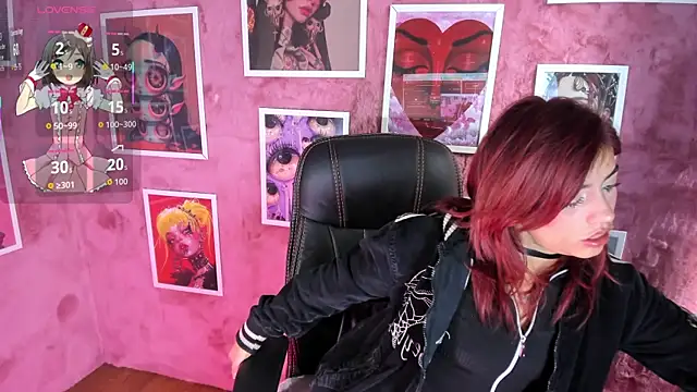 Snapshot of Mystic_blue chatting on 25, 11, 2025 Mystic blue online show from 25, 11, 2025