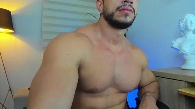 Snapshot of Erick_Thompsonx chatting on 5, 6, 2026 Erick Thompsonx online show from 5, 6, 2026