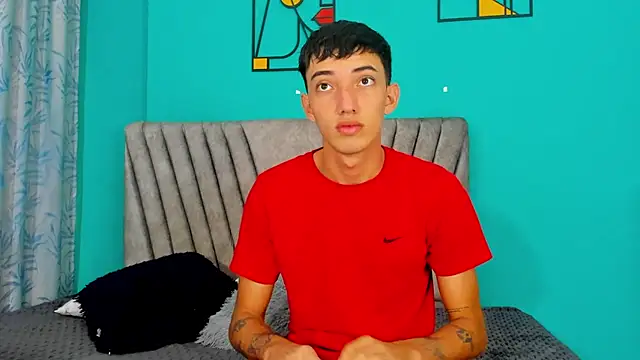 Maikol Ortiz online show from 4, 4, 2026