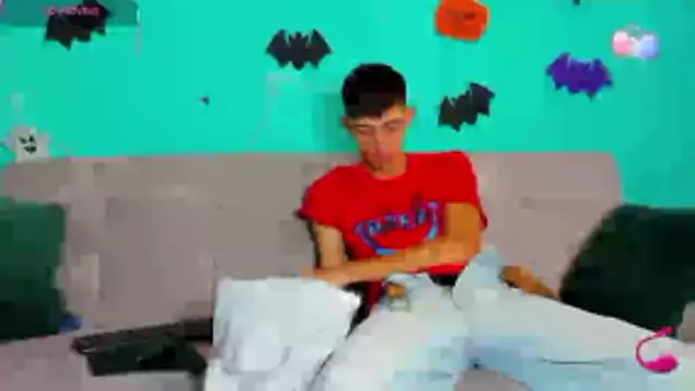 Maikol Ortiz online show from 3, 11, 2025