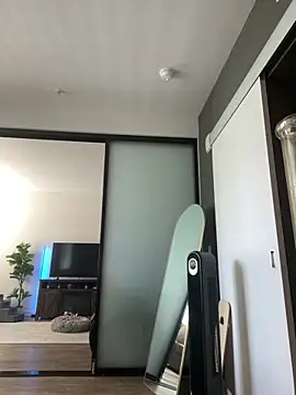 Snapshot of violet_lin chatting on 10, 4, 2026 violet lin online show from 10, 4, 2026