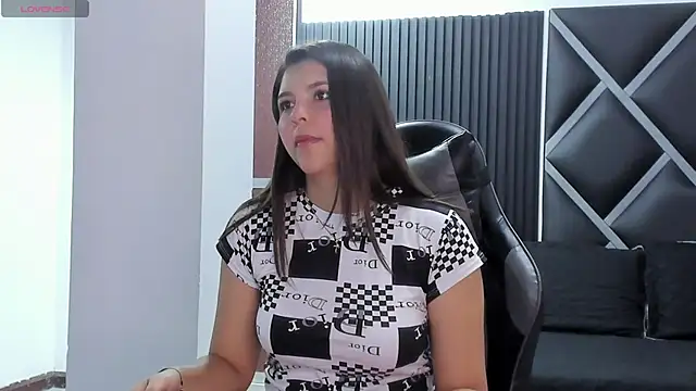 Charlotte-Star online show from 17, 11, 2025