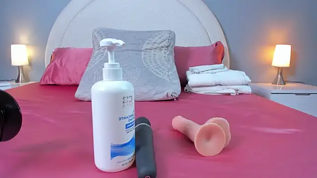 emilytowzen online show from 26, 3, 2026