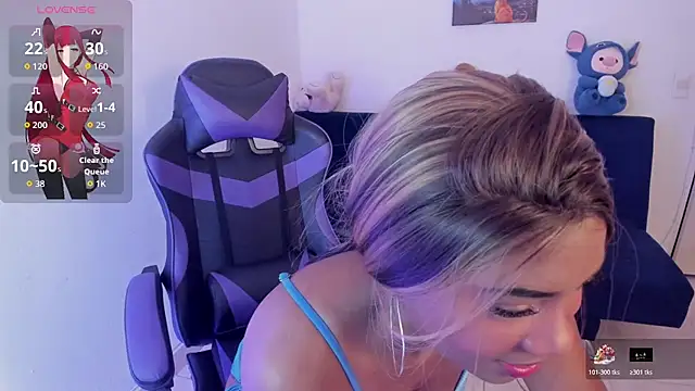 johansstiv2007 online show from 19, 10, 2025