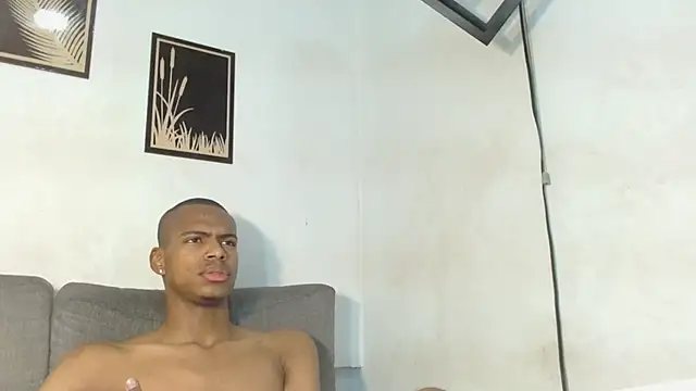 criss zuri online show from 10, 10, 2025