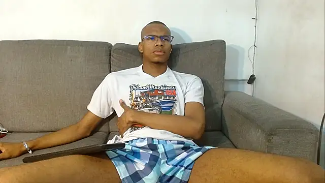 criss zuri online show from 27, 10, 2025