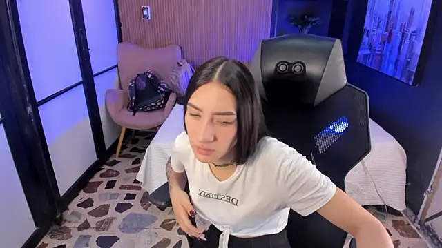 AlliceCopper online show from 2, 3, 2026