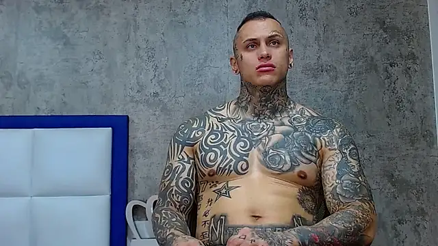 aaron flex online show from 17, 9, 2025