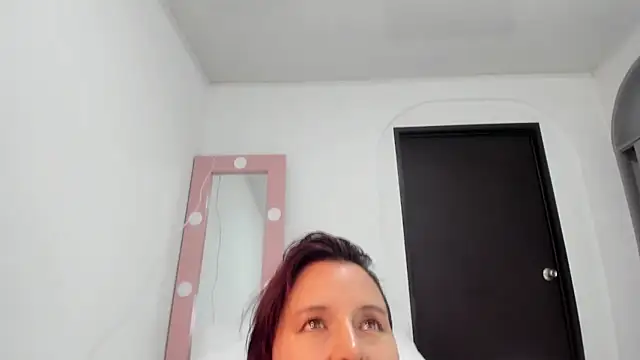 Snapshot of Liceth_hottt09 chatting on 9, 7, 2026 Liceth hottt09 online show from 9, 7, 2026