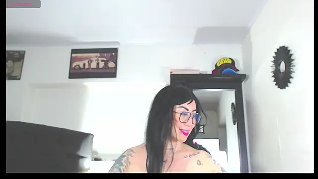 Vicky hotmilf online show from 7, 10, 2025