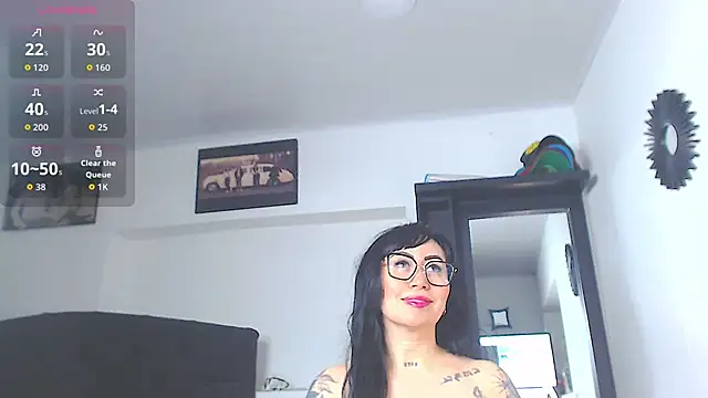 Snapshot of Vicky_hotmilf chatting on 15, 5, 2026 Vicky hotmilf online show from 15, 5, 2026
