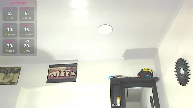 Vicky hotmilf online show from 2, 12, 2025