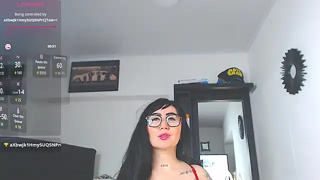 Vicky hotmilf online show from 14, 4, 2026