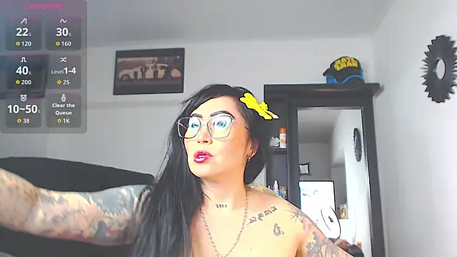 Vicky hotmilf online show from 3, 4, 2026