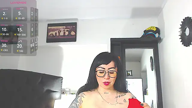 Vicky hotmilf online show from 9, 2, 2026