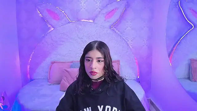 Gaby louse online show from 7, 3, 2026