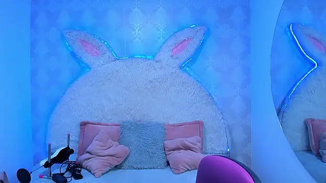 Gaby louse online show from 19, 3, 2026