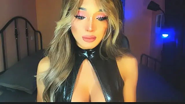 xUrGoddess Bellax online show from 18, 11, 2025