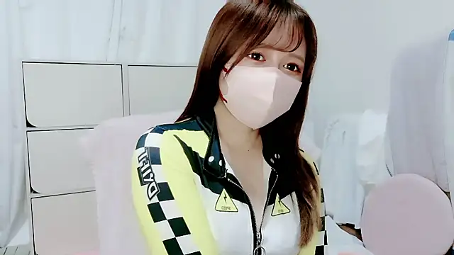 Hanachan Gcup  online show from 3, 10, 2025