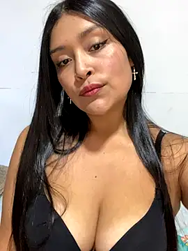 Snapshot of Aurora_fire1 chatting on 8, 11, 2025 Aurora fire1 online show from 8, 11, 2025