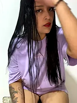 Snapshot of Aurora_fire1 chatting on 1, 11, 2025 Aurora fire1 online show from 1, 11, 2025