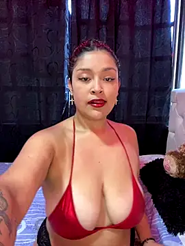 Snapshot of Aurora_fire1 chatting on 19, 11, 2025 Aurora fire1 online show from 19, 11, 2025