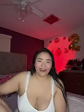 Snapshot of MyHoneyFrida chatting on 11, 11, 2025 MyHoneyFrida online show from 11, 11, 2025