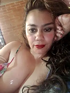 sexy-latina1 online show from 13, 9, 2025