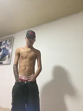 spicyboysvenezuelan online show from 27, 9, 2025