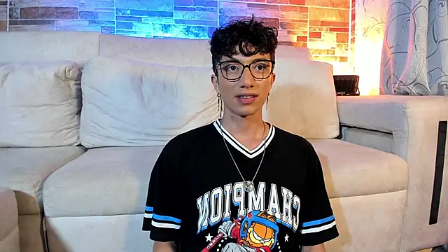 mhatias  online show from 5, 2, 2026