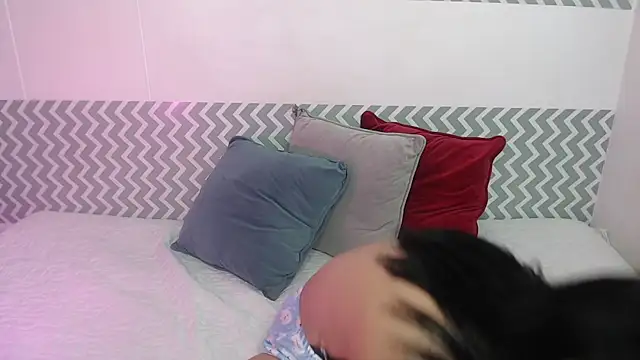 EmilyCoy  online show from 10, 1, 2026