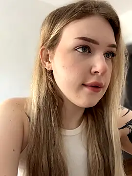 elliss  online show from 2, 10, 2025