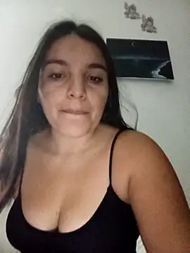 chloe 90 online show from 23, 10, 2025