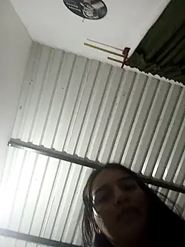 chloe 90 online show from 27, 10, 2025