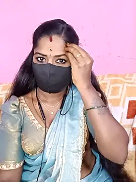 Snapshot of tamilammukuttyy chatting on 19, 11, 2025 tamilammukuttyy online show from 19, 11, 2025